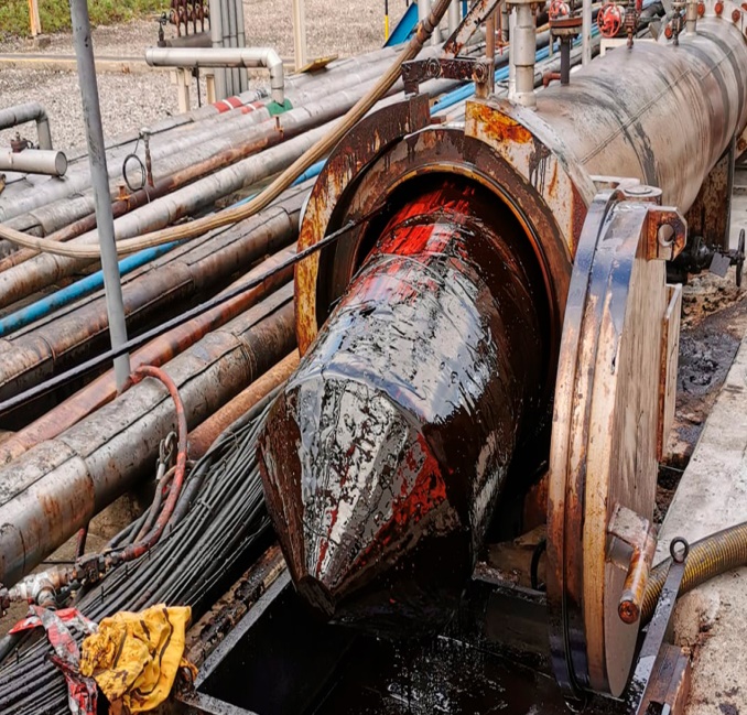 Pipeline pigging operation